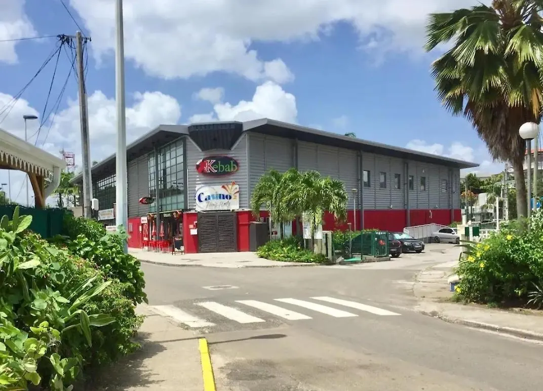 Appartement Studio Kélya Mandarine Les Trois-Ilets Martinique